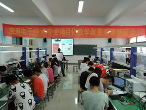 電氣系舉辦 電子產品設計與制作生產工藝實訓 項目成果鑒定會